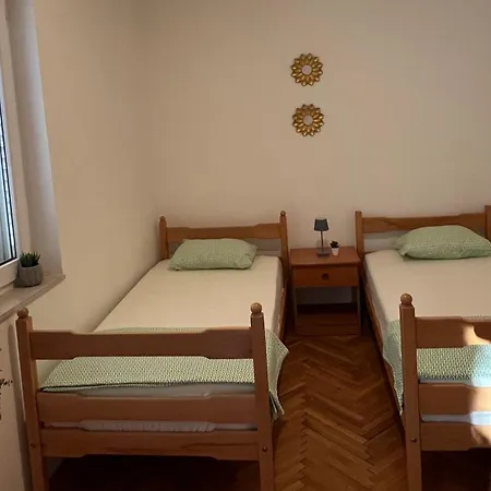 Manu Apartman