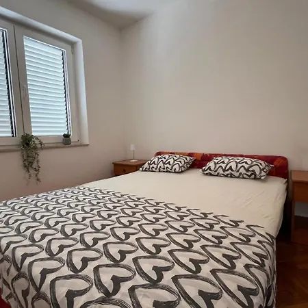 Manu Apartman *