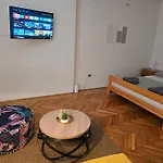 Apartment Manu Baska Voda